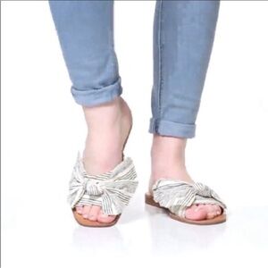 Dolce Vita Parin Striped Oversize Bow Sandals
